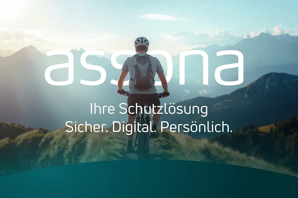 Assona Versicherung Poster mit Radfahrer